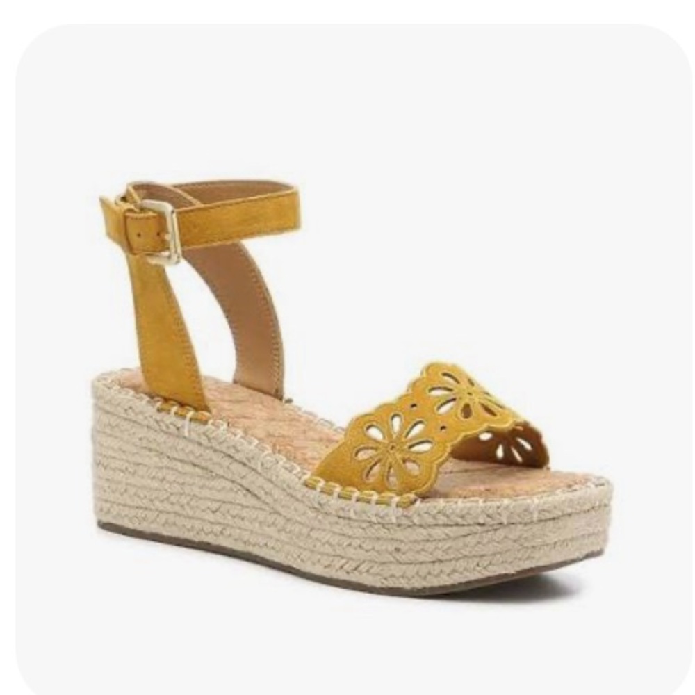 Crown Vintage Espadrille Wedge Sandals 9